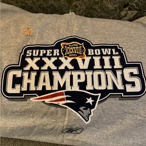 New England patriots XXXVIII Super Bowl champions large t shirt